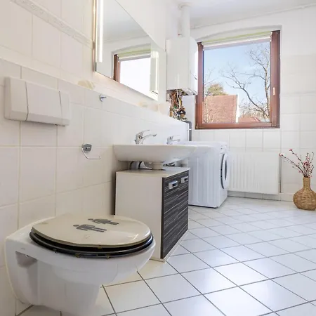 Ostseebad-karlshagen-geraeumige-ferienwohnung-herbst * Karlshagen